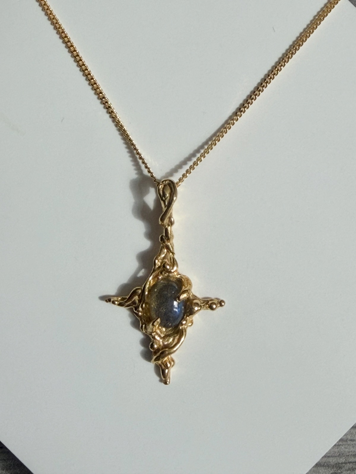 Galadriel Necklace with labradorite