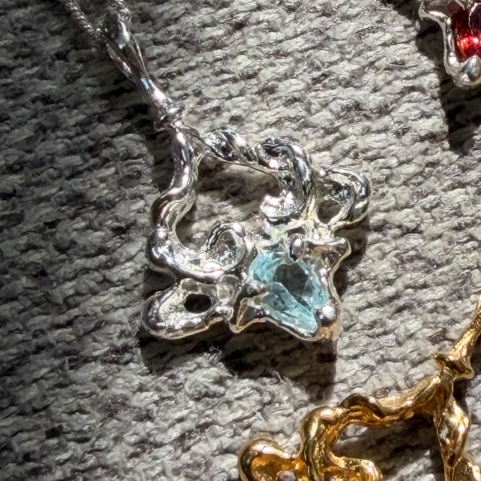 Harmonia Necklace (silver) with blue topaz