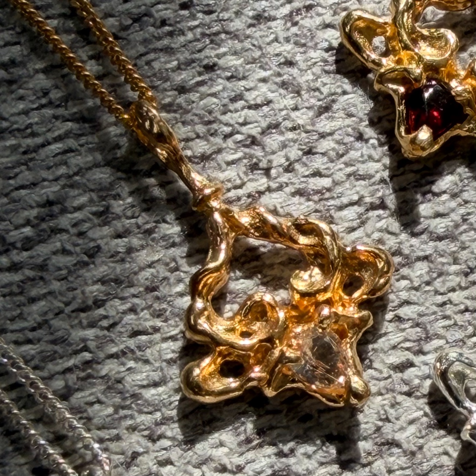 Harmonia Necklace with white topaz